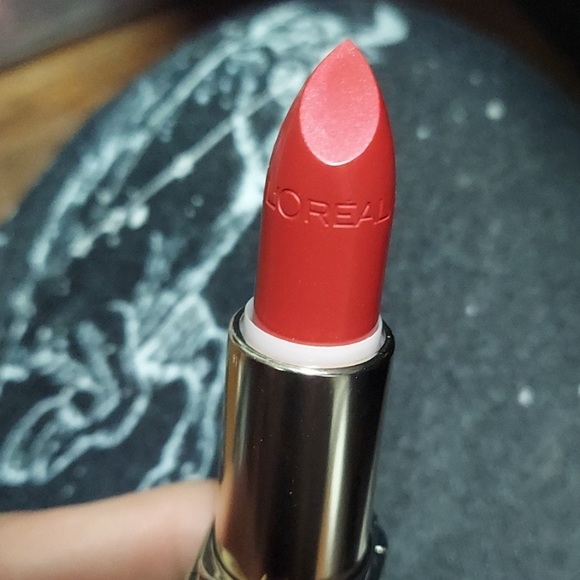💝🍭Classic Wine L’Oréal Lipstick - Picture 6 of 7